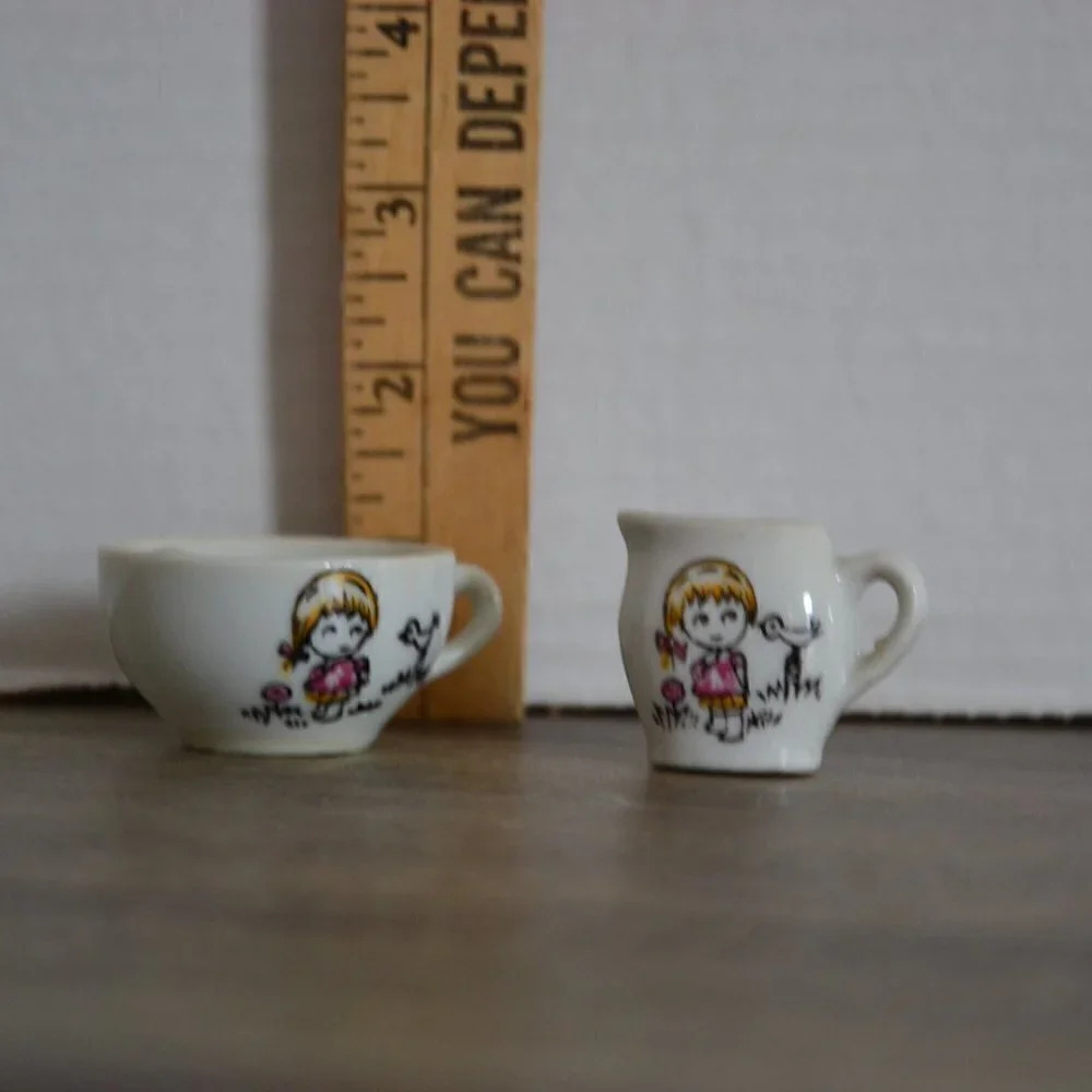 Vtg Play Teacup and Creamer